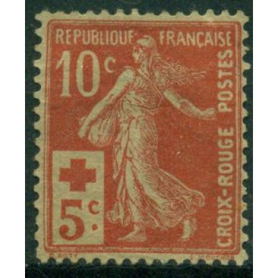 A Beneficio de la Cruz Roja
